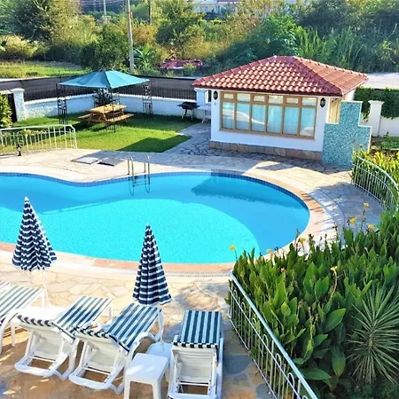 Vila Captivating Villa Pervin Private Pool Sleeps 9 Mugla